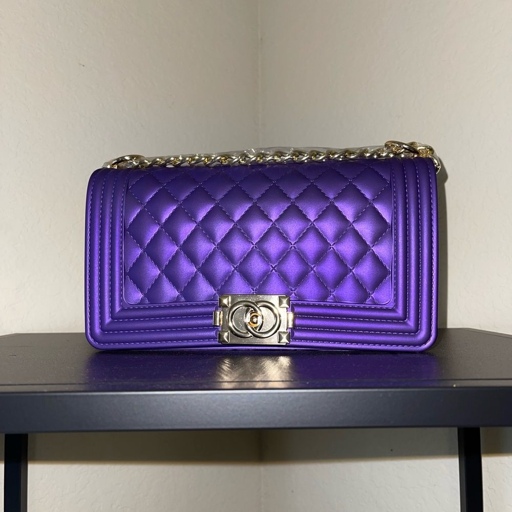 Gorgeous Purple Purse